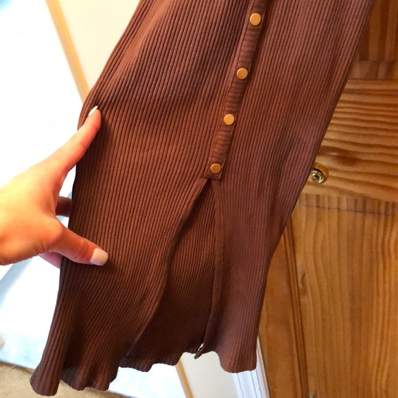 Dress - Picture 5 of 6